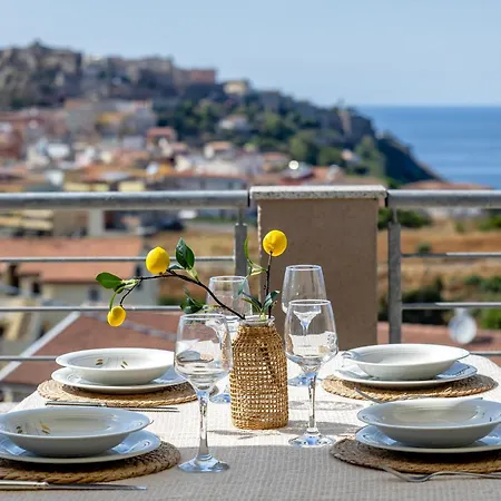 Sardinia Re - Smeralda 31 * カステルサルド